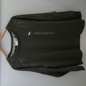 Pink Victoria's Secret Cheetah Print Sleeves Green Size Small Fleece